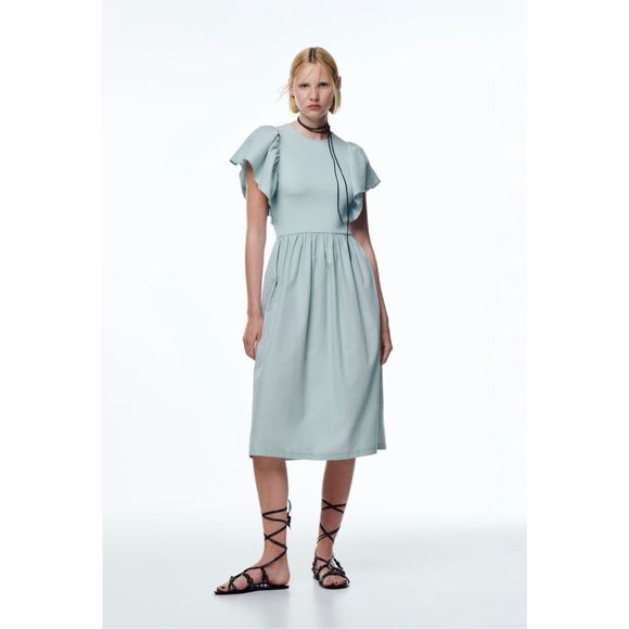 Zara Dresses & Skirts - Zara Ruffled Sleeve Dress Light Green